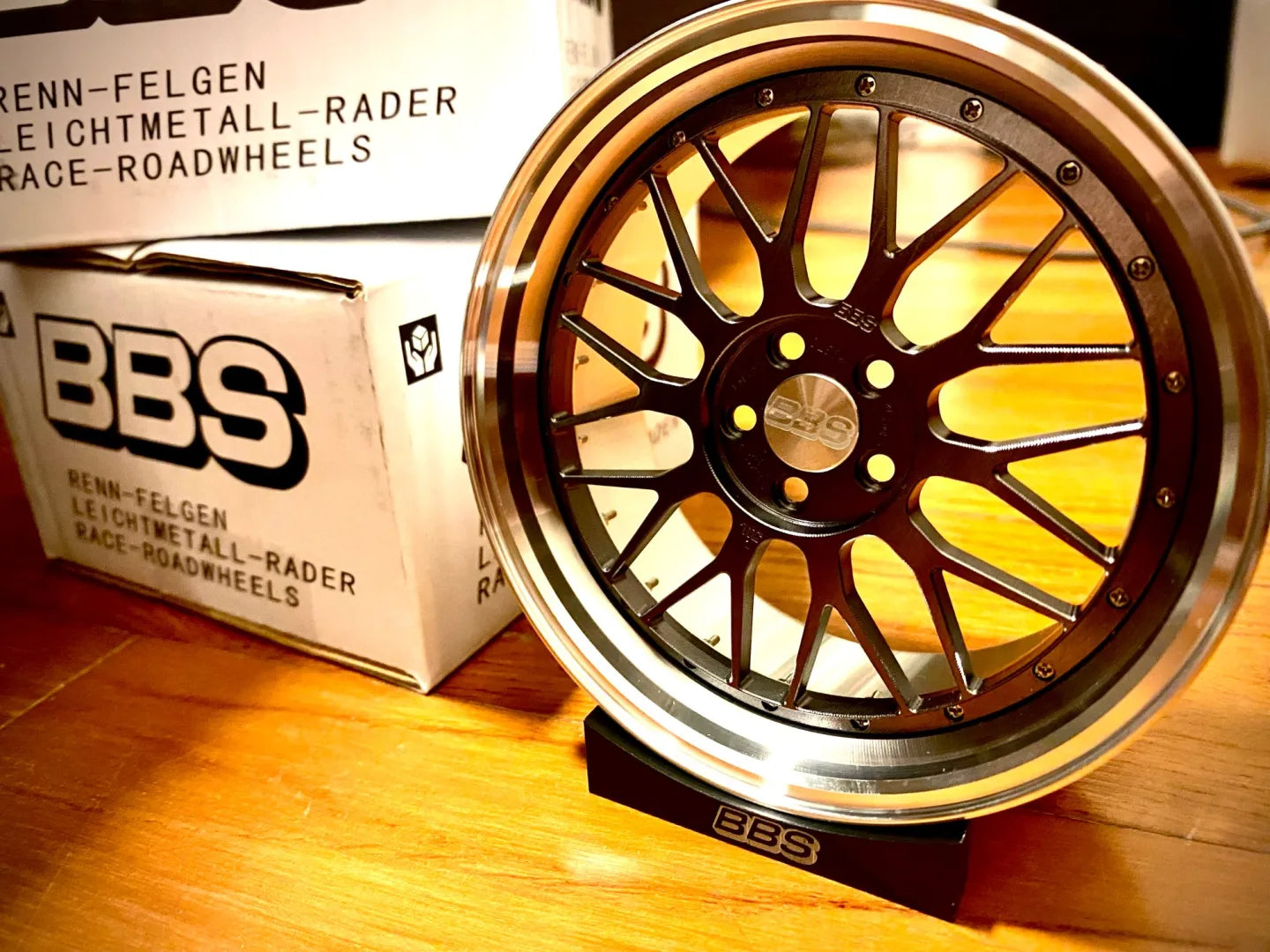 Image Title Alt Image