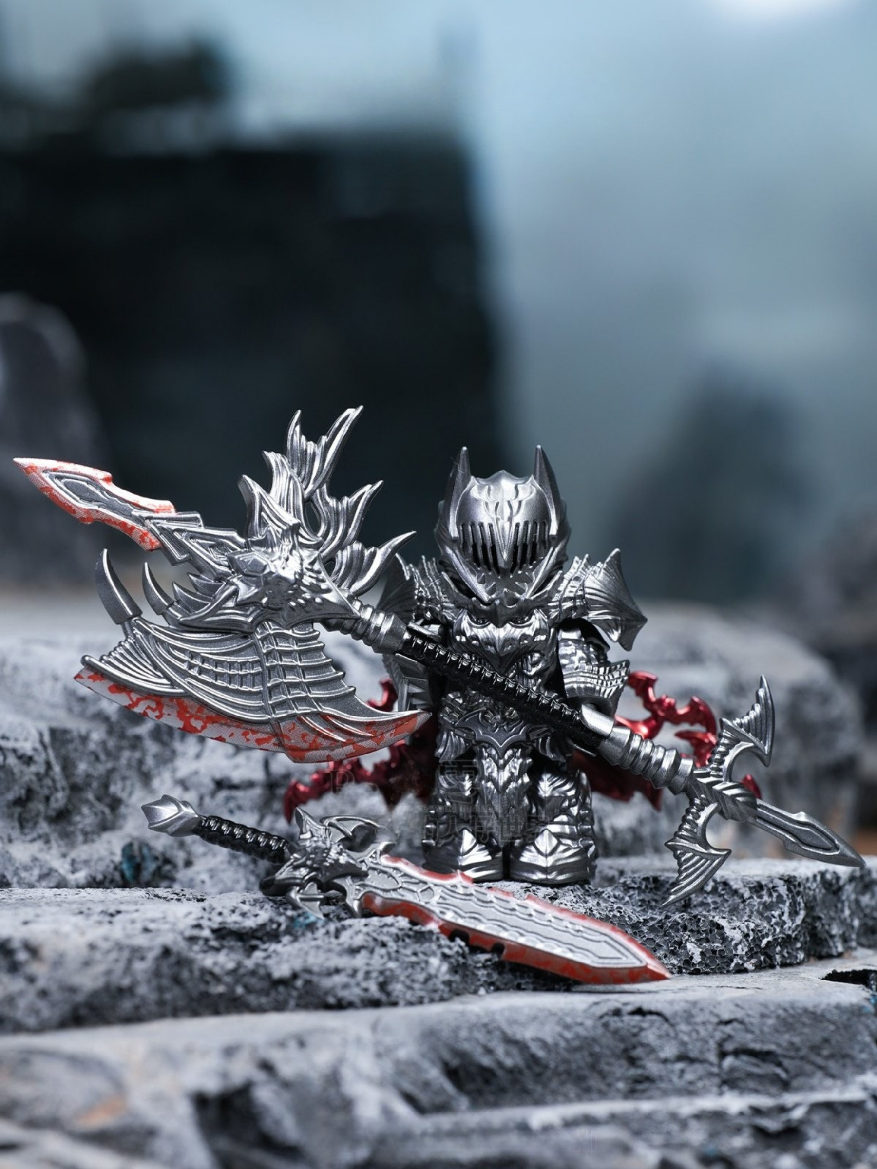 DC Berserker Batman Minifigure