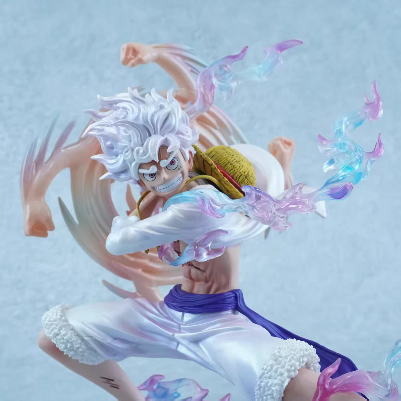 Gomu Gomu no Spinning Arm Luffy Figure