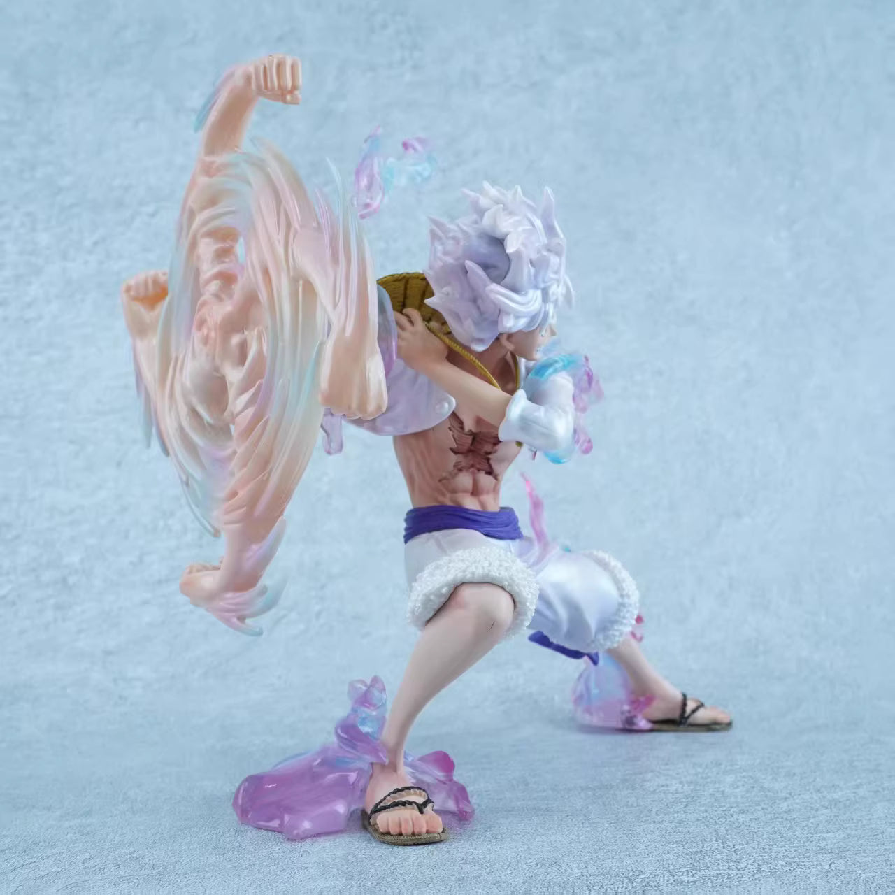 Gomu Gomu no Spinning Arm Luffy Figure